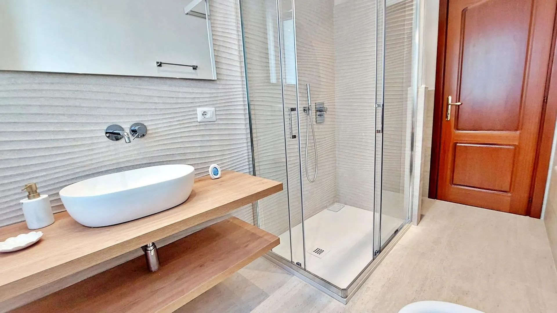 Niky Holiday House Alguer 0*,